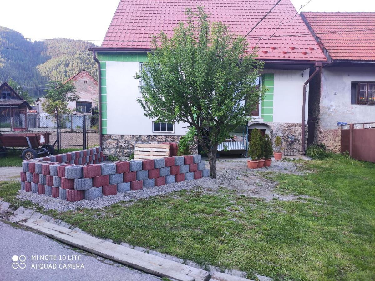 Apartmán Lúčky 5 izbový rodinný dom Exterior foto